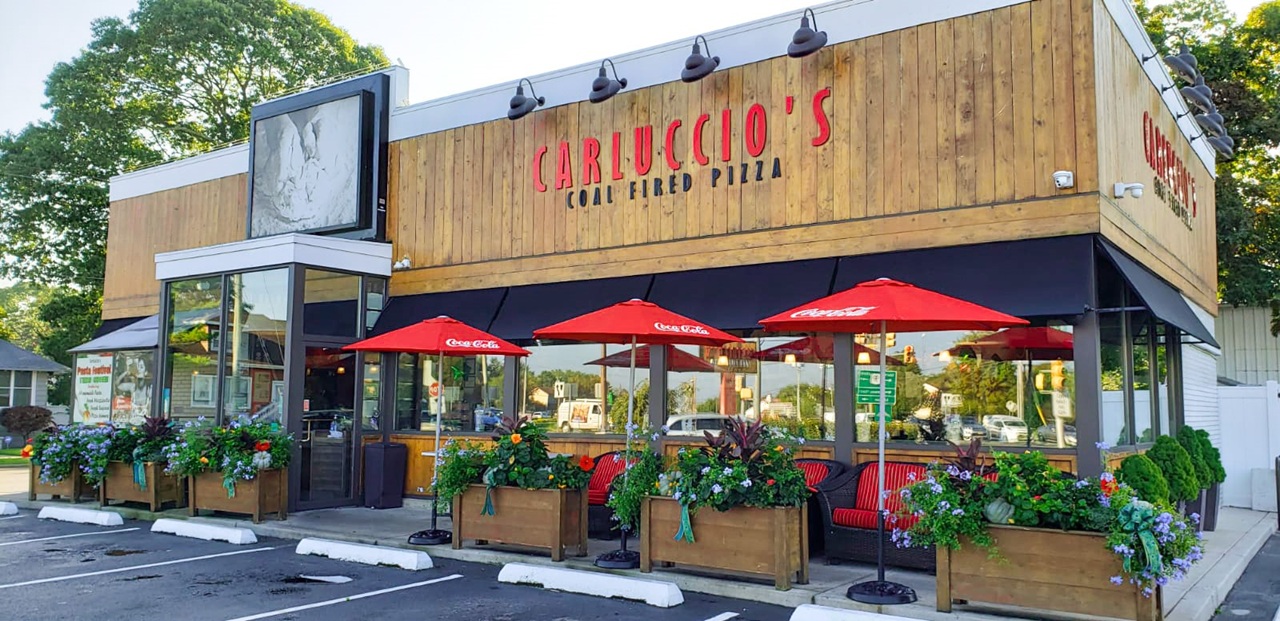 colucci's pizza